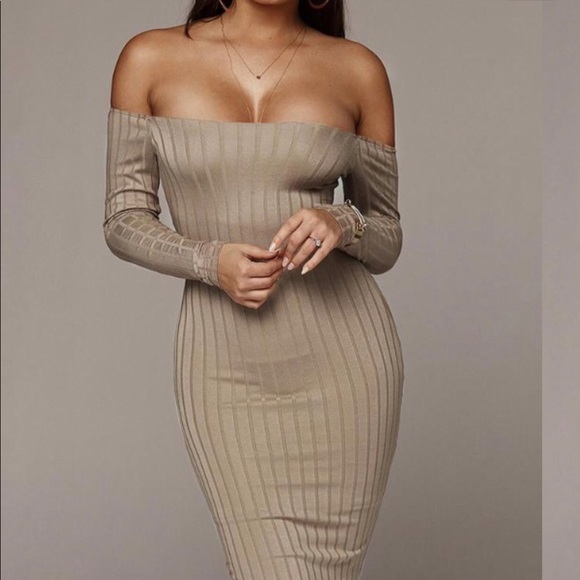 Stripes long sleeve Off shoulder body con dress - Picture 5 of 8